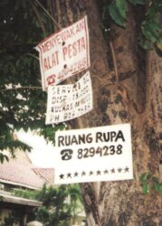 Making Friends with the Octopus - How To Pin Down Smoke - Ruangrupa since 2000